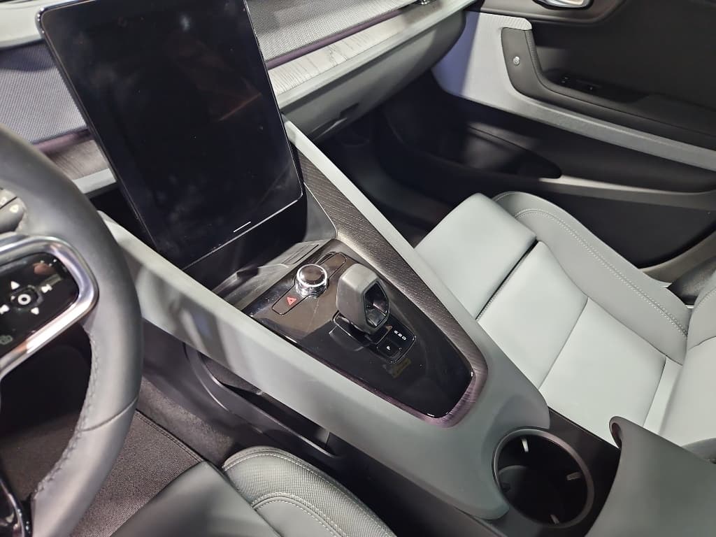 2024 Polestar Polestar 2 view 16