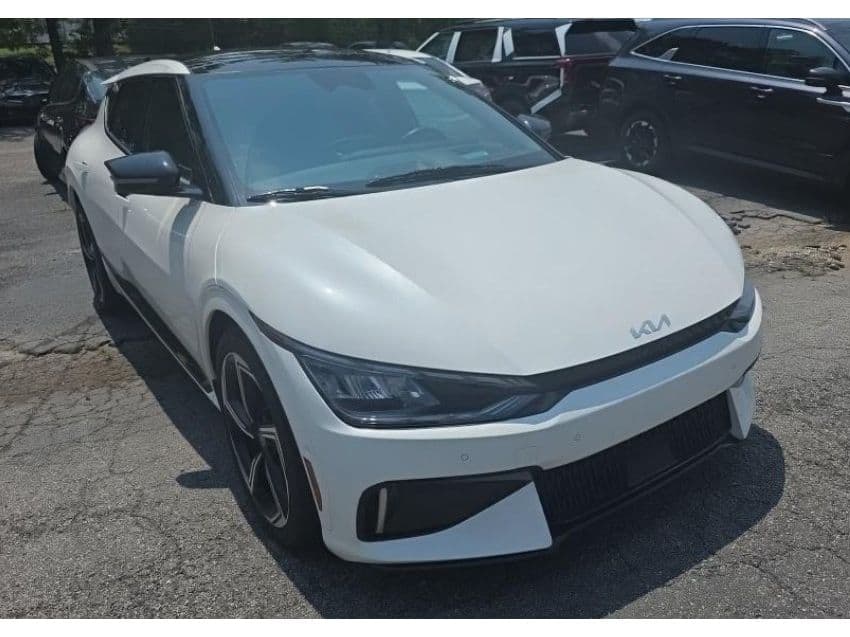 2024 Kia EV6 view 2