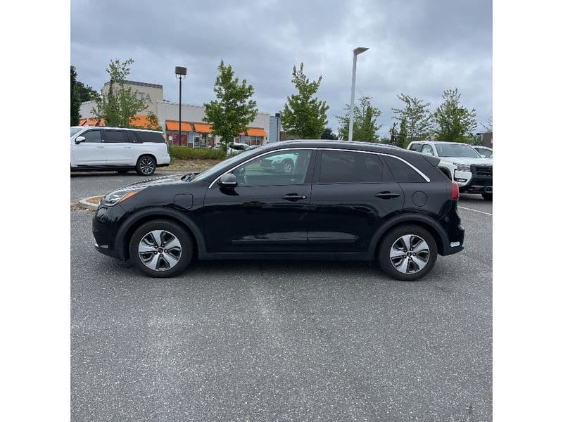 2019 Kia Niro PHEV view 2