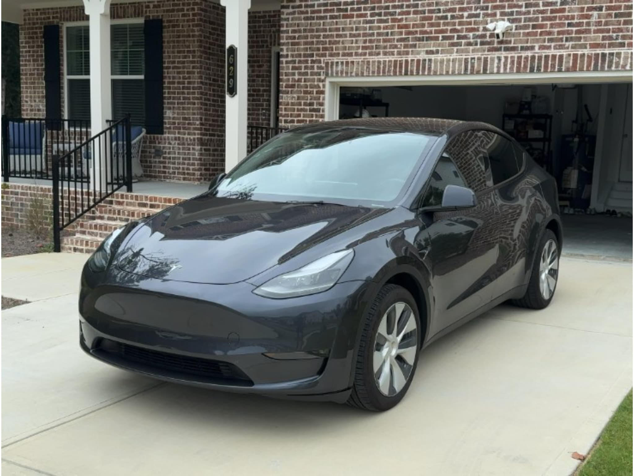 2024 Tesla Model Y view 1