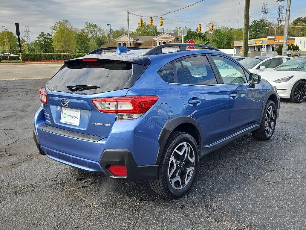 2019 Subaru Crosstrek view 3
