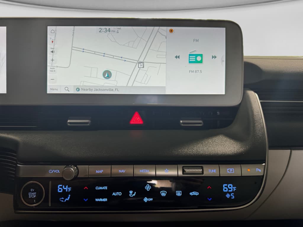 2023 Hyundai IONIQ 5 view 14