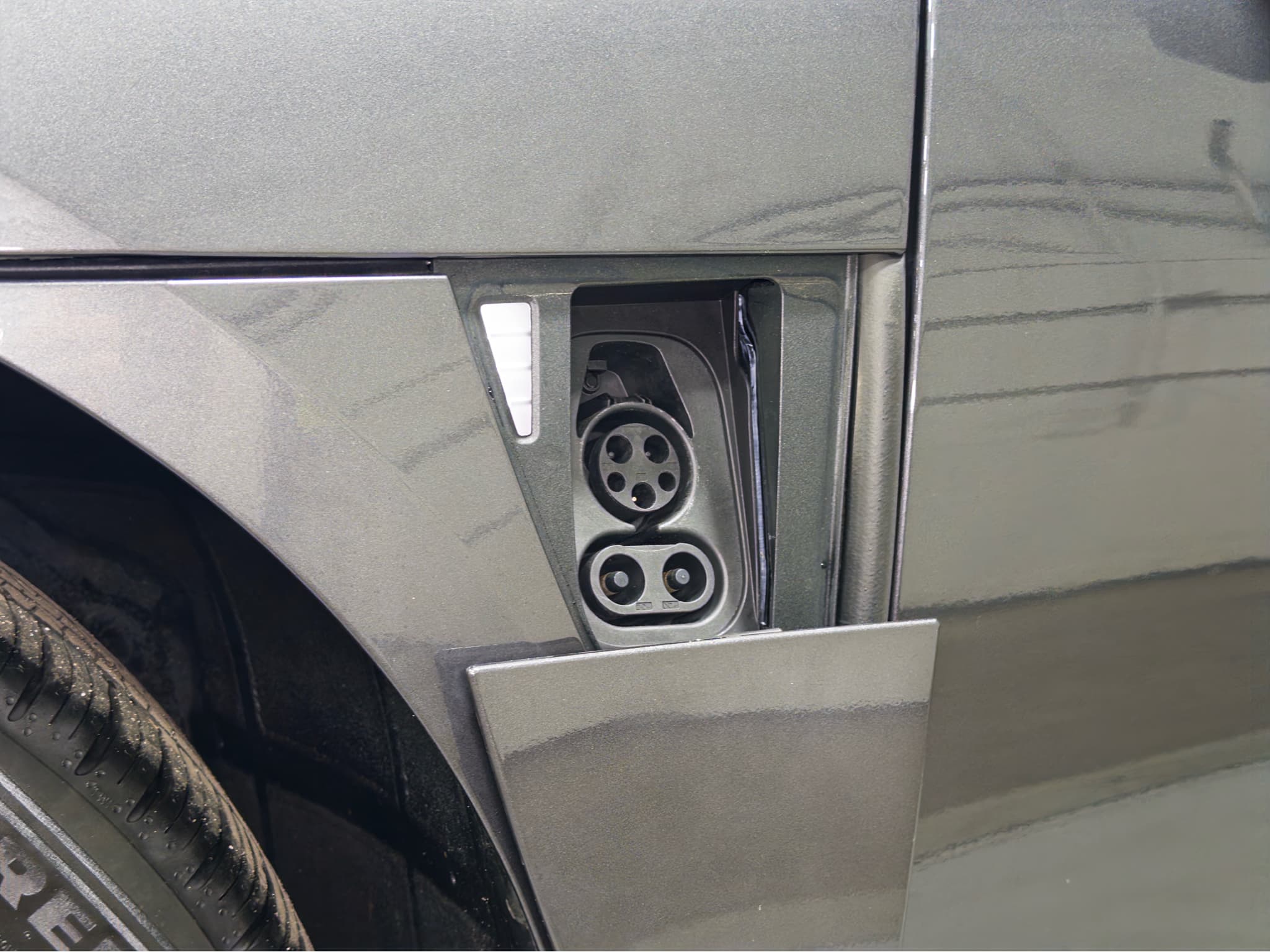 2023 Hyundai IONIQ 5 view 11