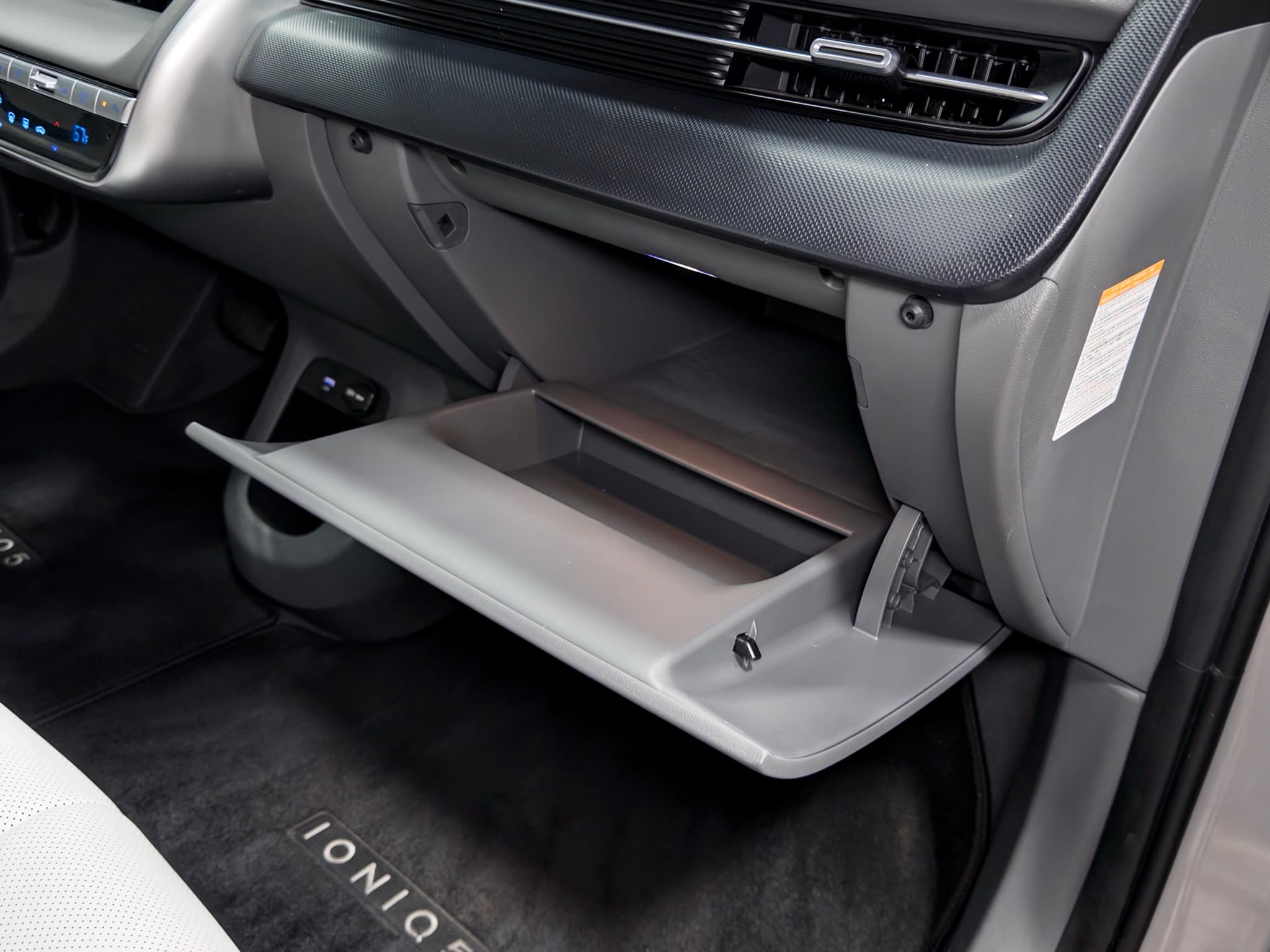 2023 Hyundai IONIQ 5 view 20