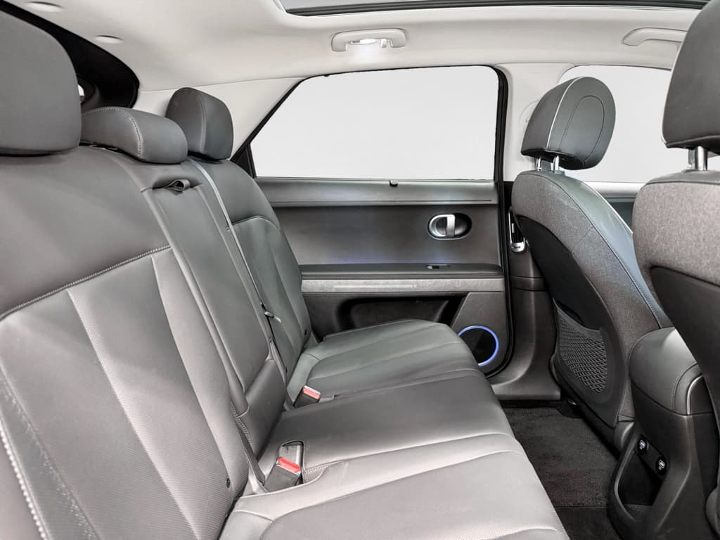 2023 Hyundai IONIQ 5 view 24