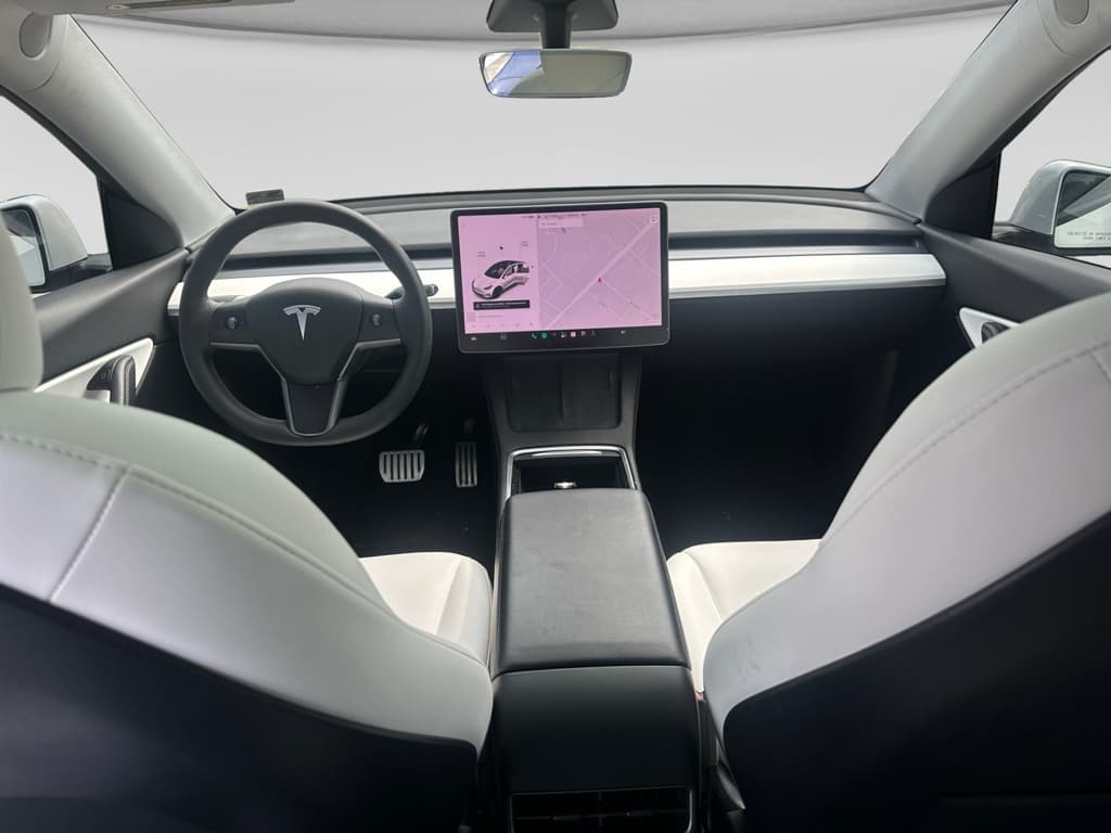 2021 Tesla Model Y view 7