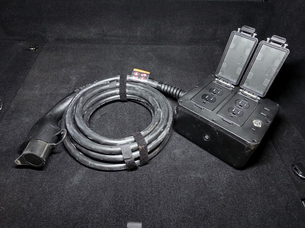 2024 Jeep Wrangler 4xe view 7