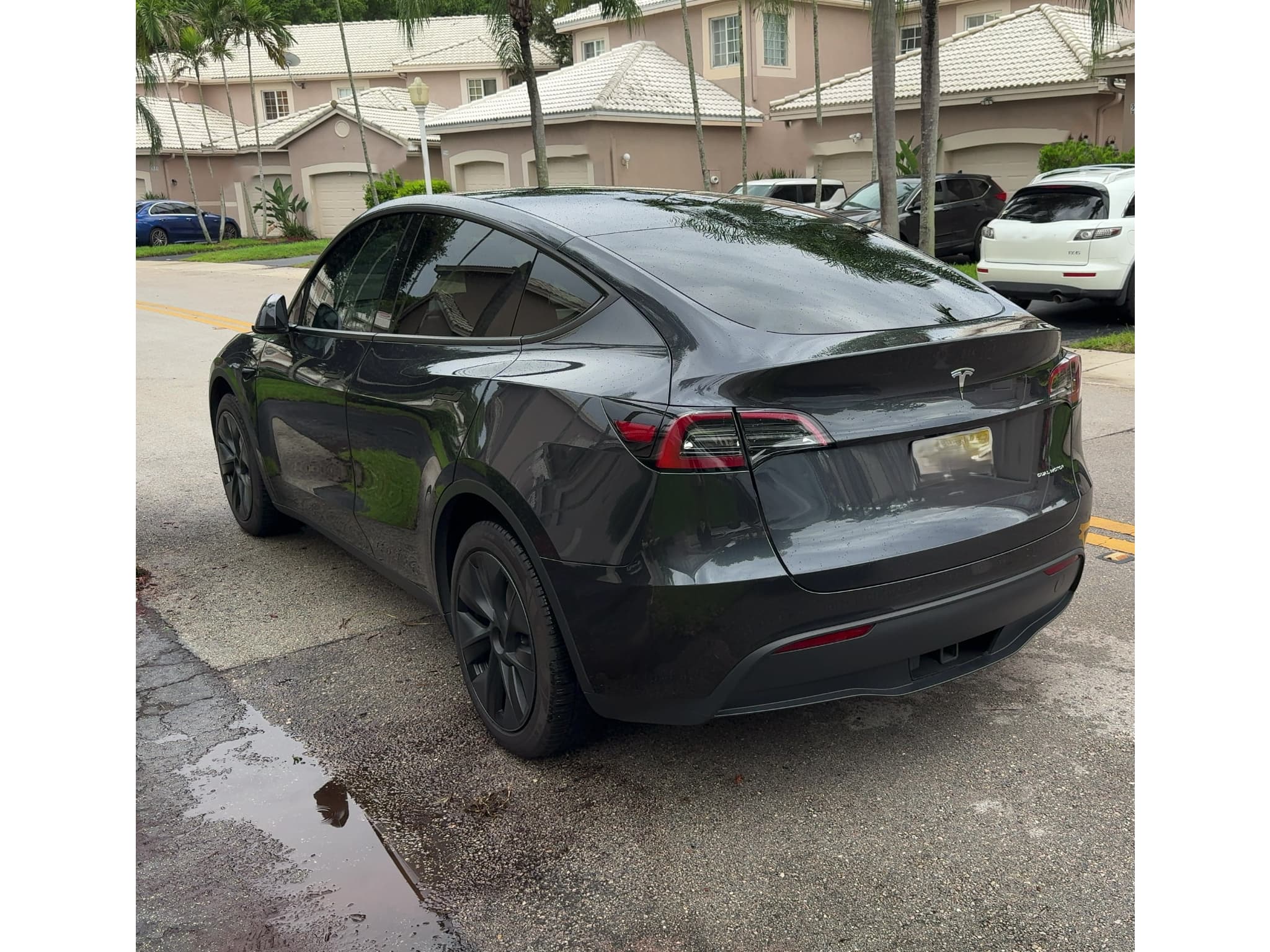 2025 Tesla Model Y view 8