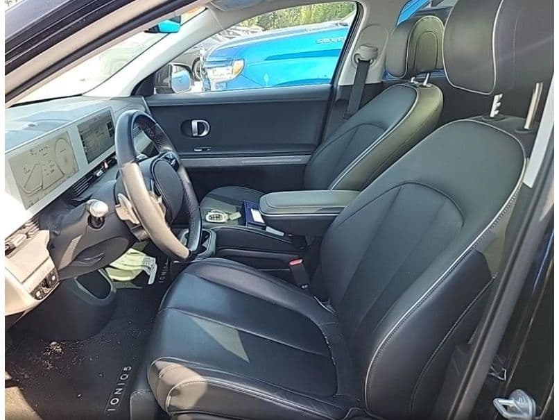2023 Hyundai IONIQ 5 view 4