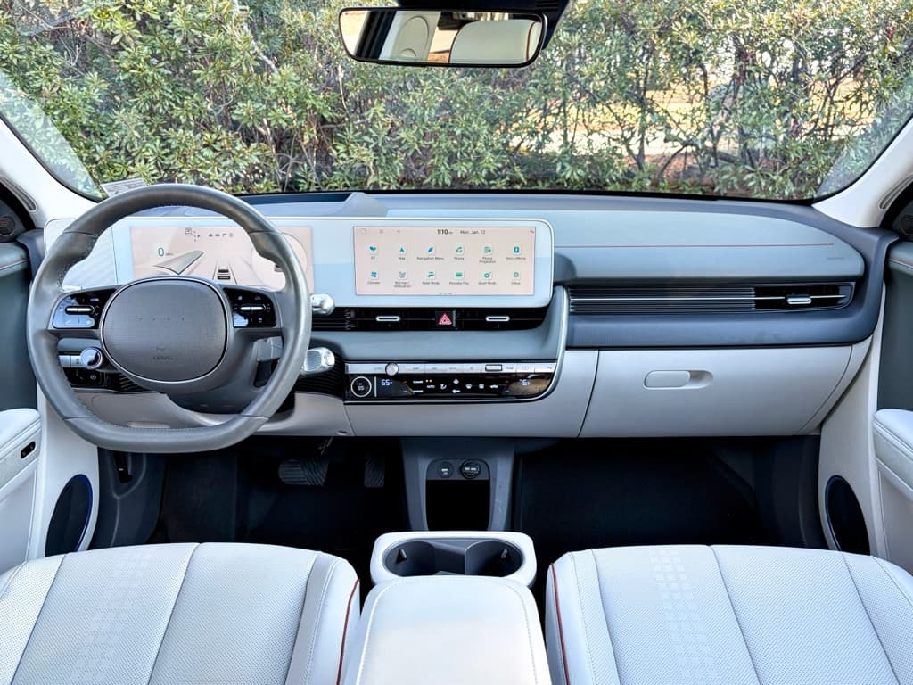 2023 Hyundai IONIQ 5 view 16