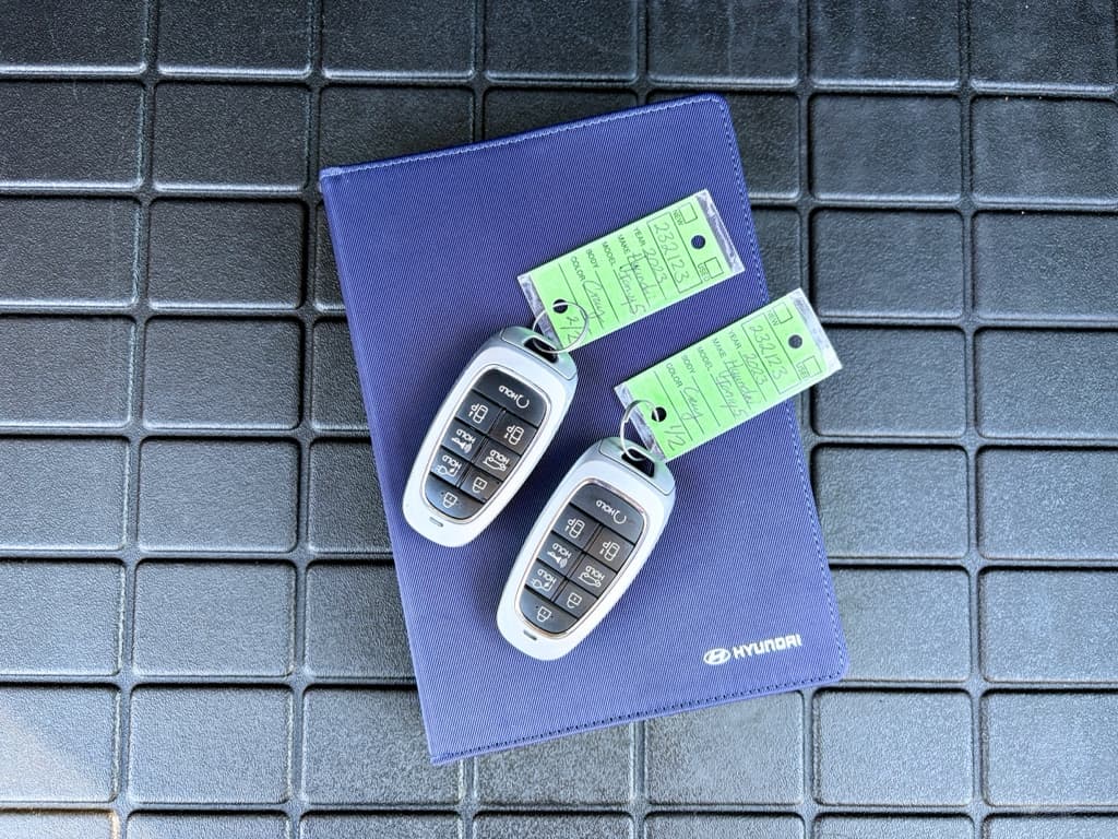 2023 Hyundai IONIQ 5 view 23