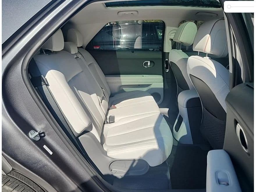 2023 Hyundai IONIQ 5 view 6