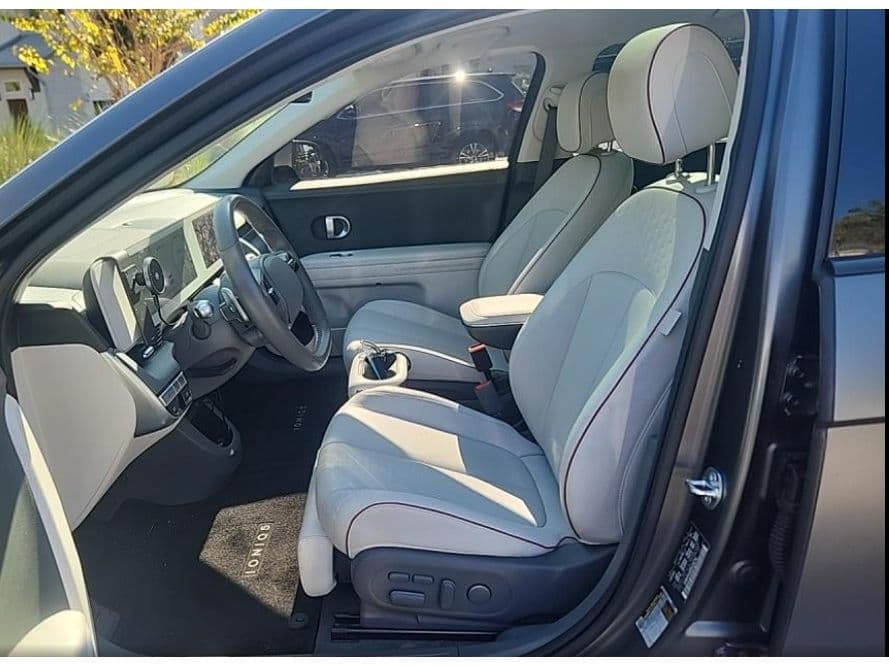 2023 Hyundai IONIQ 5 view 5