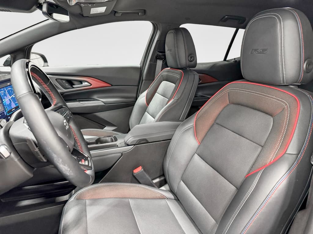 2024 Chevrolet Equinox EV view 16