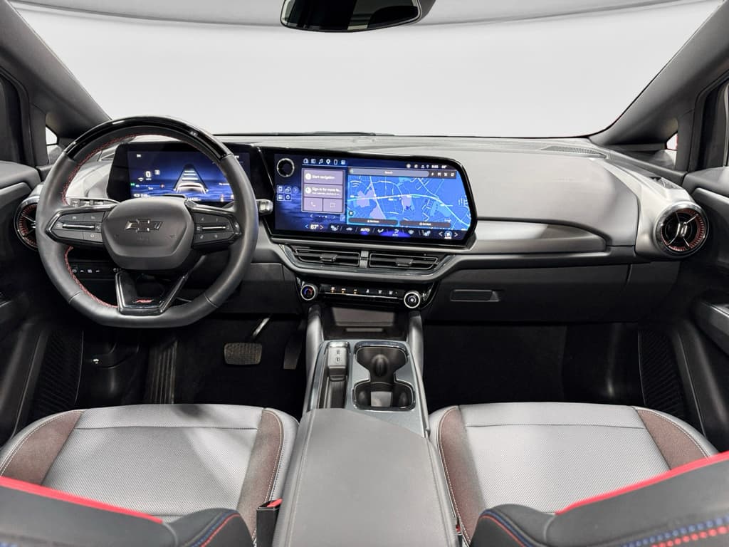 2024 Chevrolet Equinox EV view 15