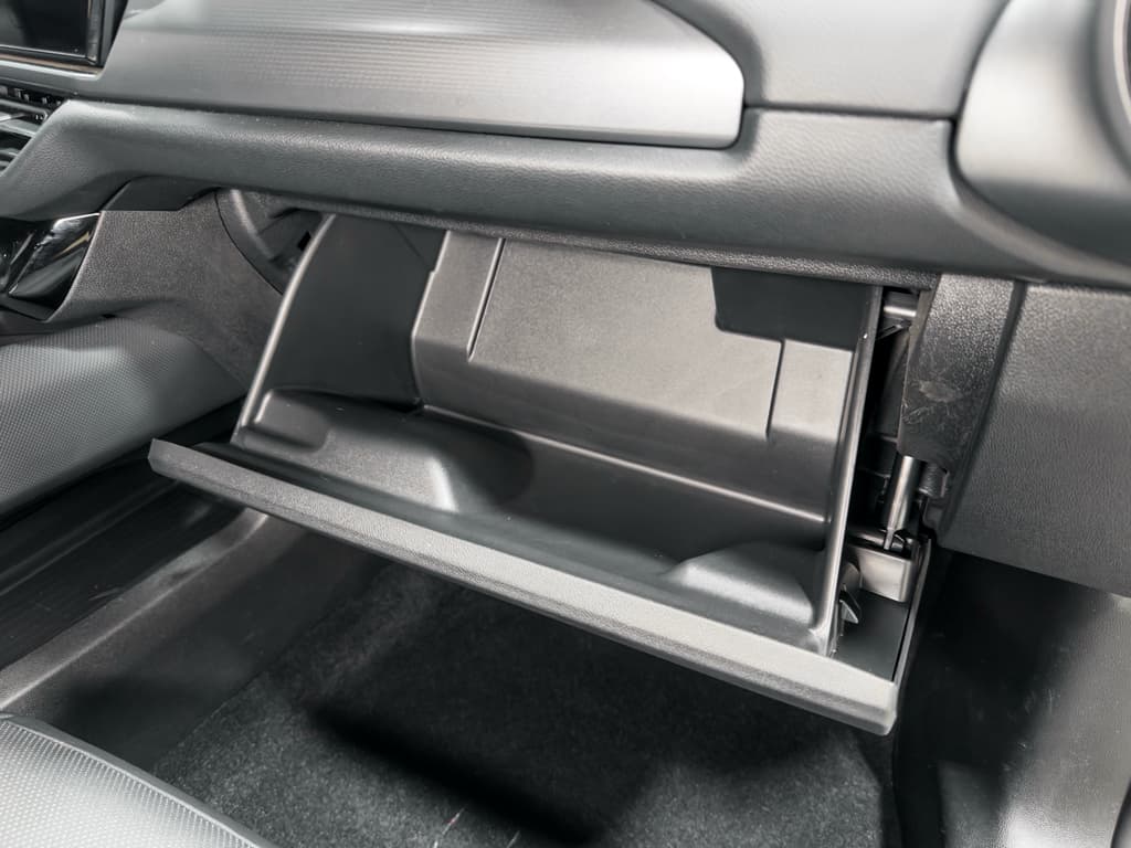 2024 Chevrolet Equinox EV view 19