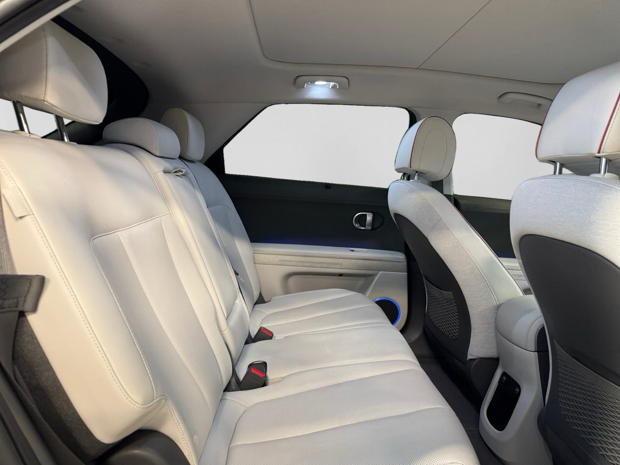 2024 Hyundai IONIQ 5 view 21