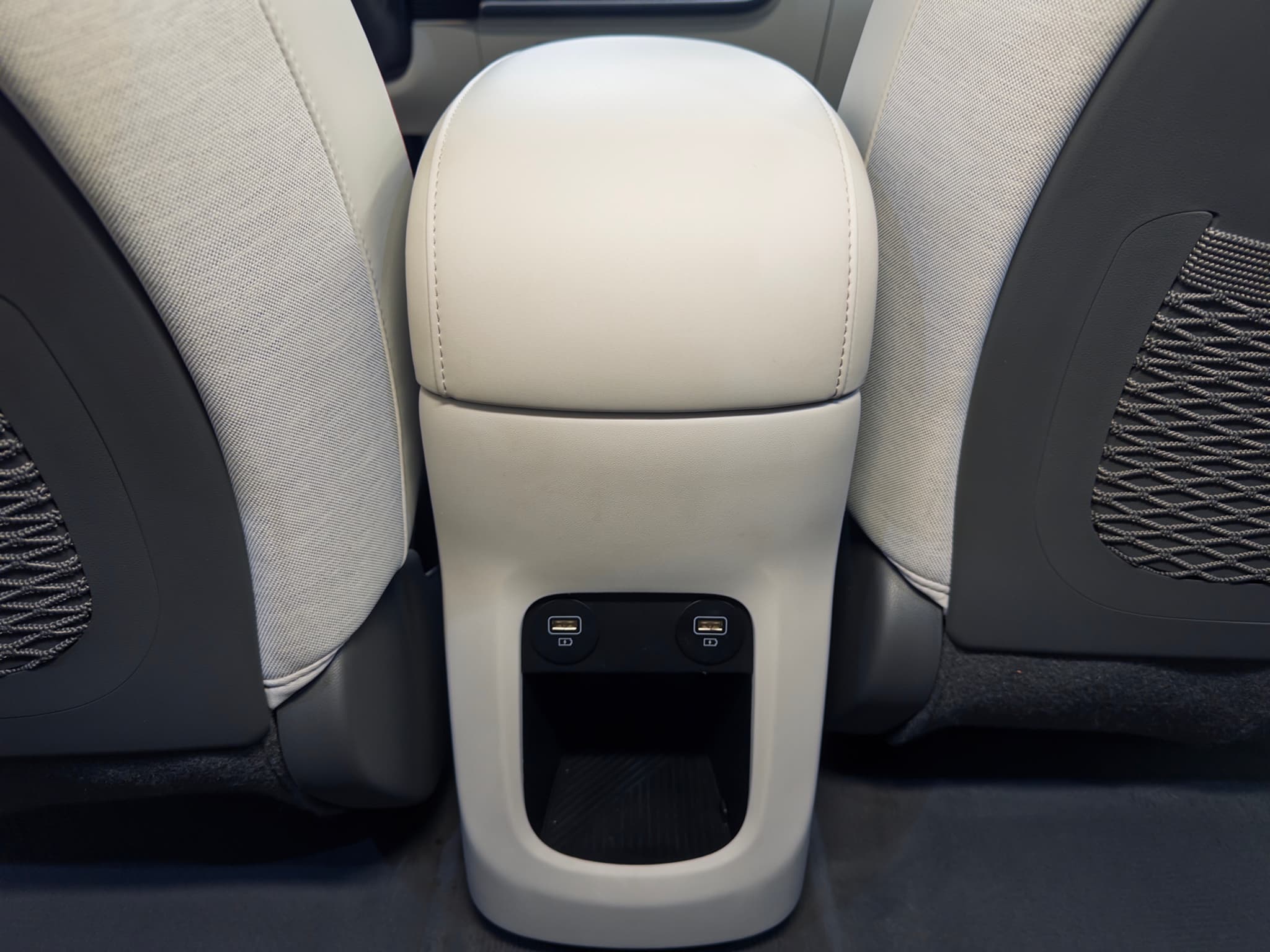 2024 Hyundai IONIQ 5 view 19