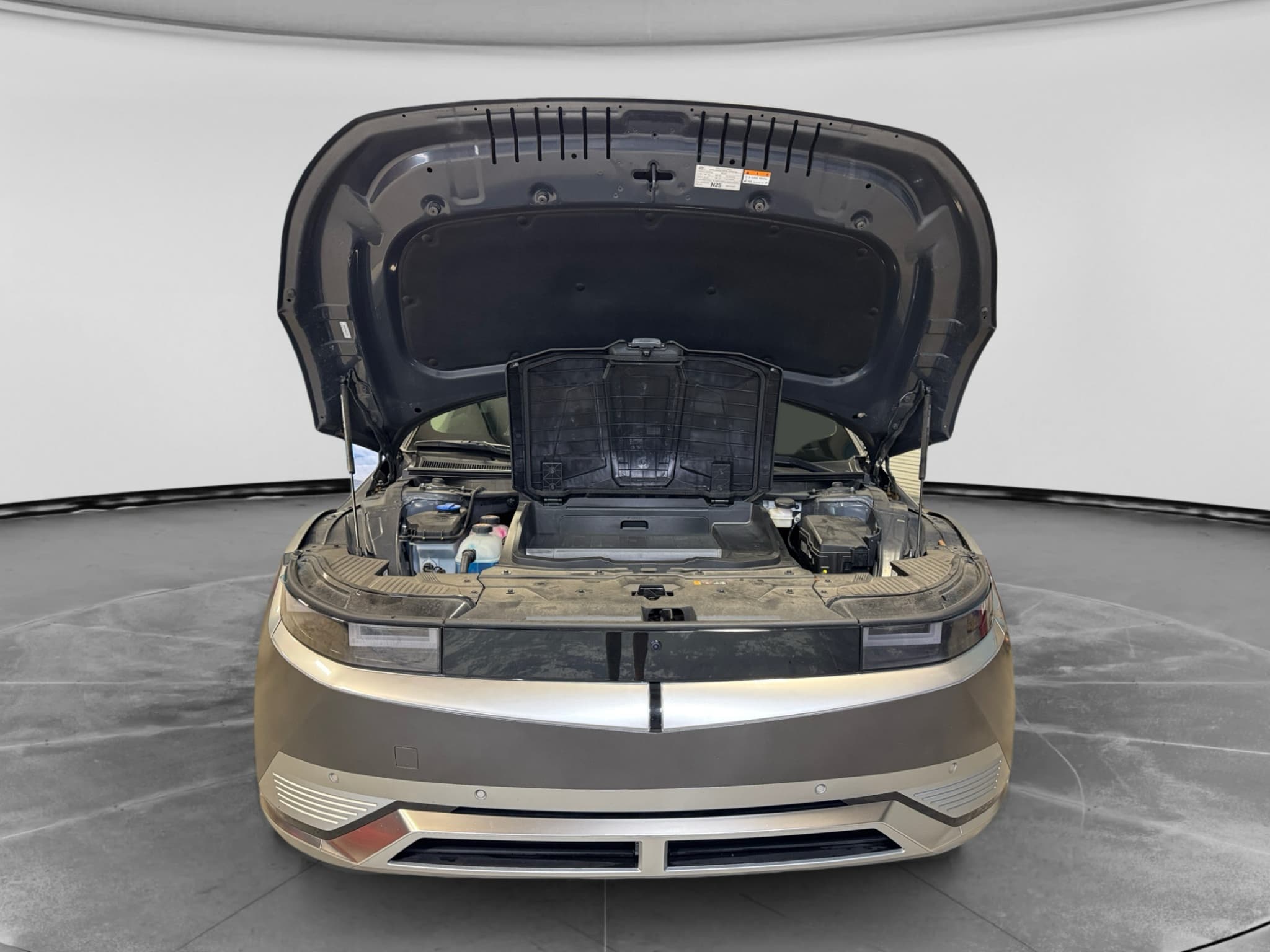 2024 Hyundai IONIQ 5 view 24
