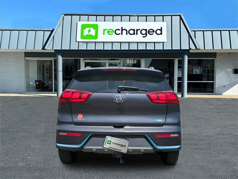 2019 Kia Niro PHEV view 5