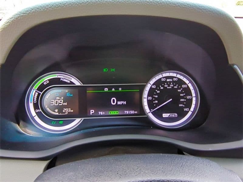 2019 Kia Niro PHEV view 10