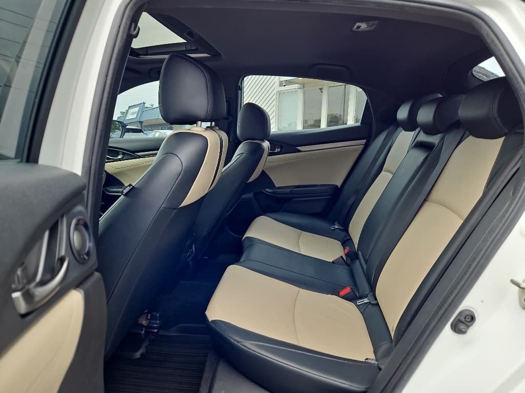 2018 Honda Civic view 7