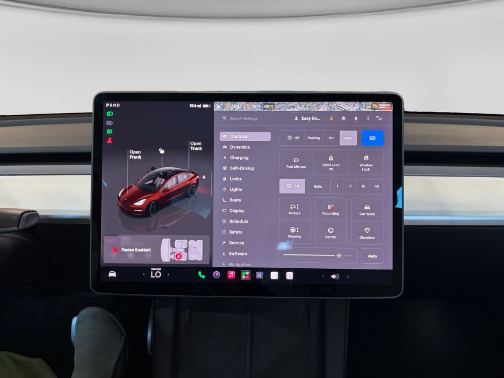 2022 Tesla Model 3 view 19