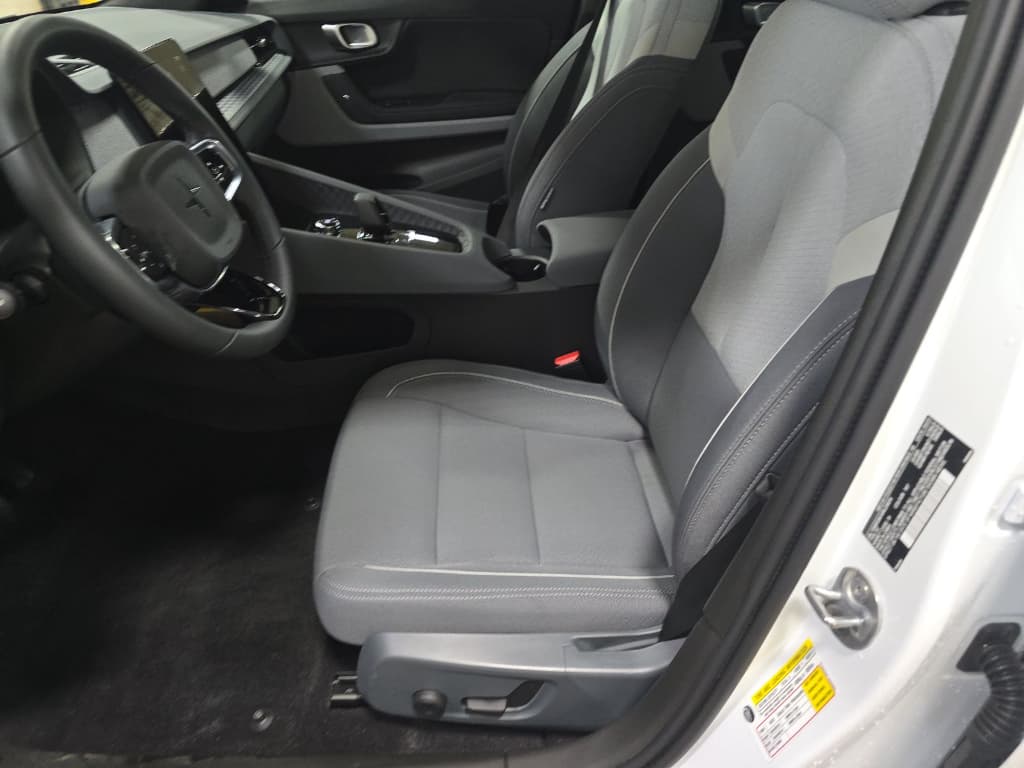 2024 Polestar Polestar 2 view 5