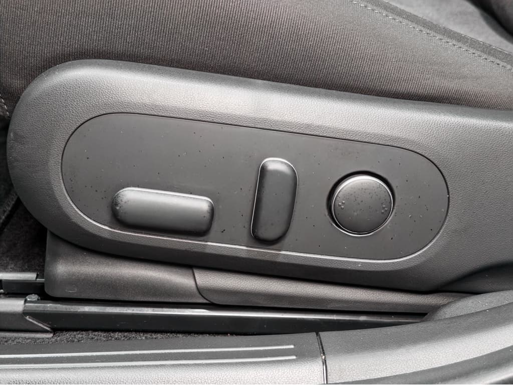 2024 Hyundai IONIQ 5 view 6