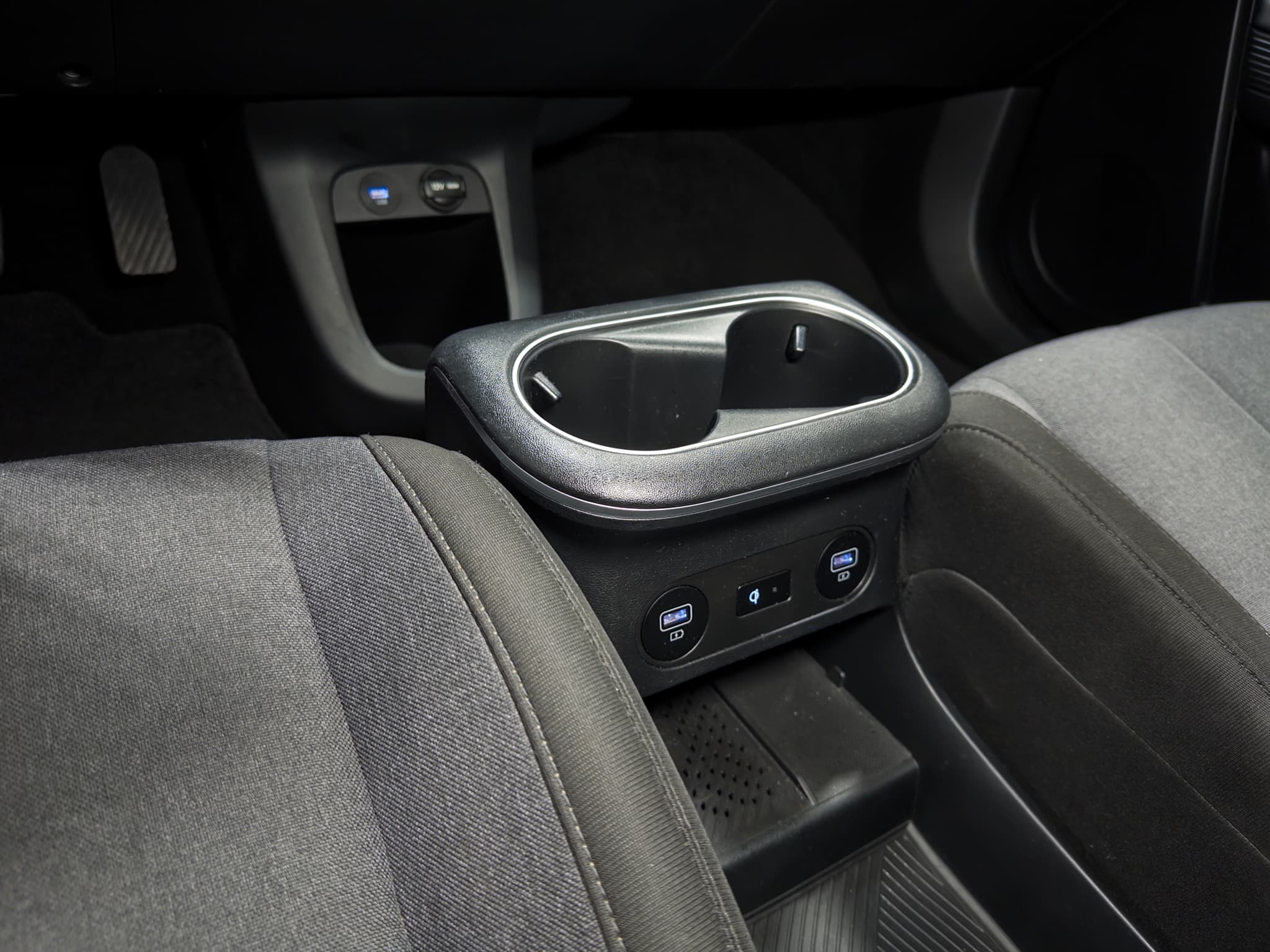 2024 Hyundai IONIQ 5 view 19