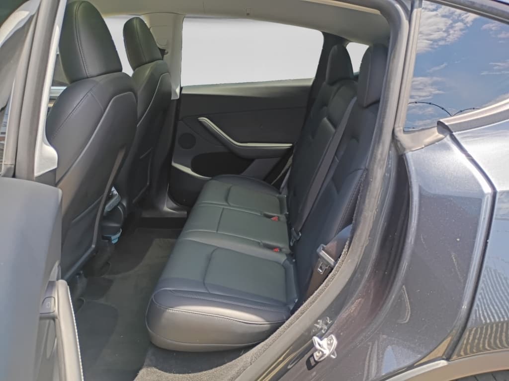 2024 Tesla Model Y view 11