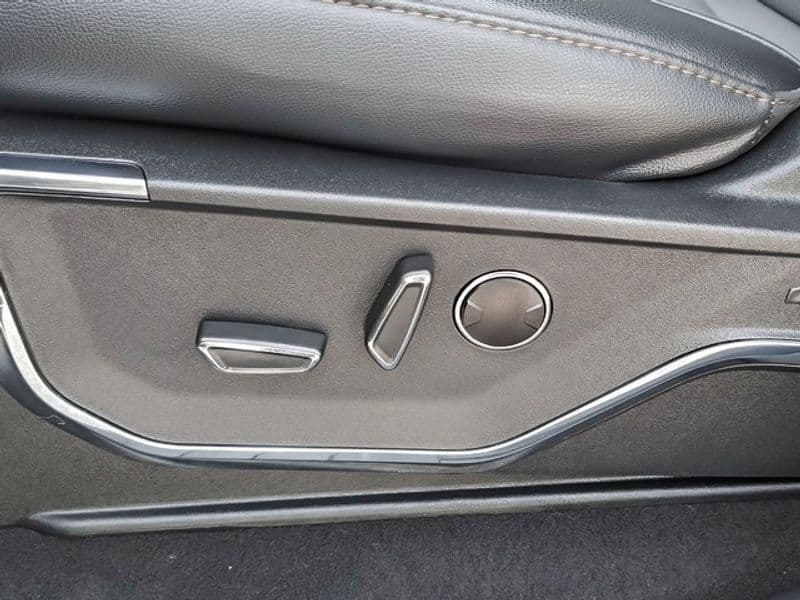 2023 Ford F-150 Lightning view 9