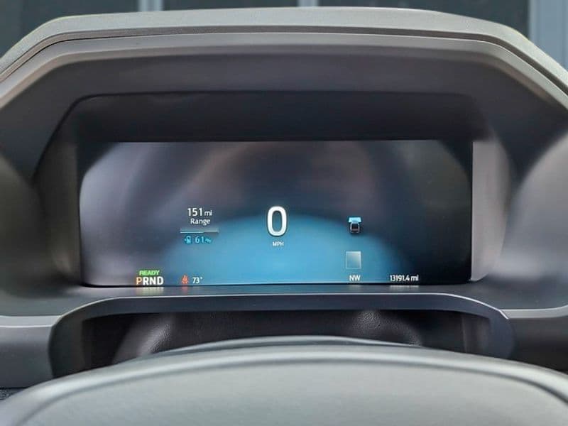 2023 Ford F-150 Lightning view 19
