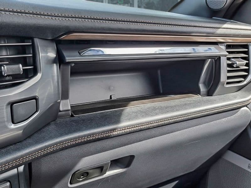 2023 Ford F-150 Lightning view 29