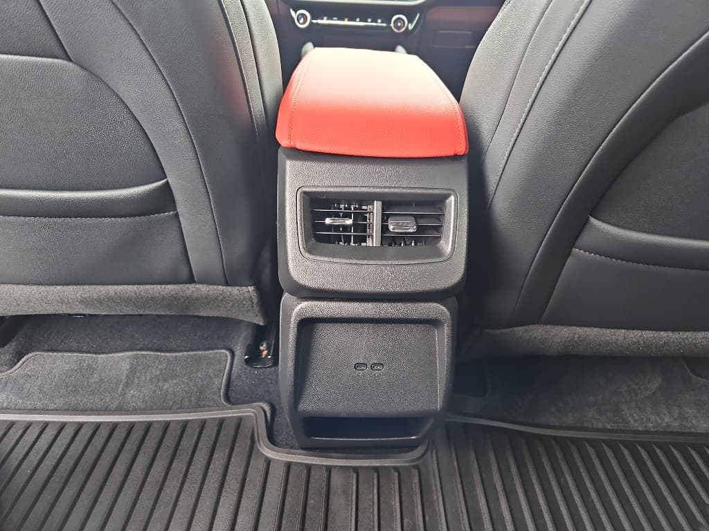 2024 Chevrolet Equinox EV view 15