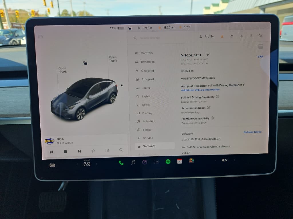 2021 Tesla Model Y view 9