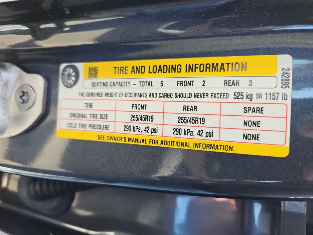 2021 Tesla Model Y view 25