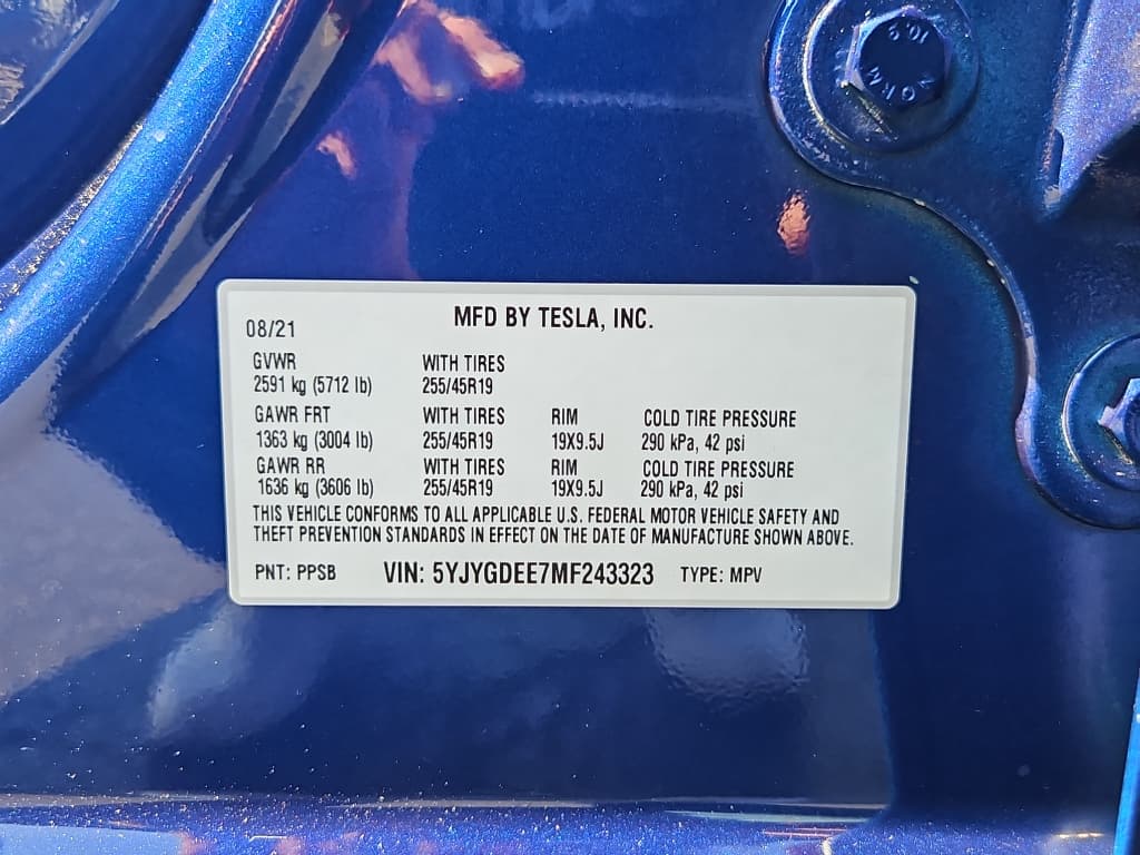 2021 Tesla Model Y view 22