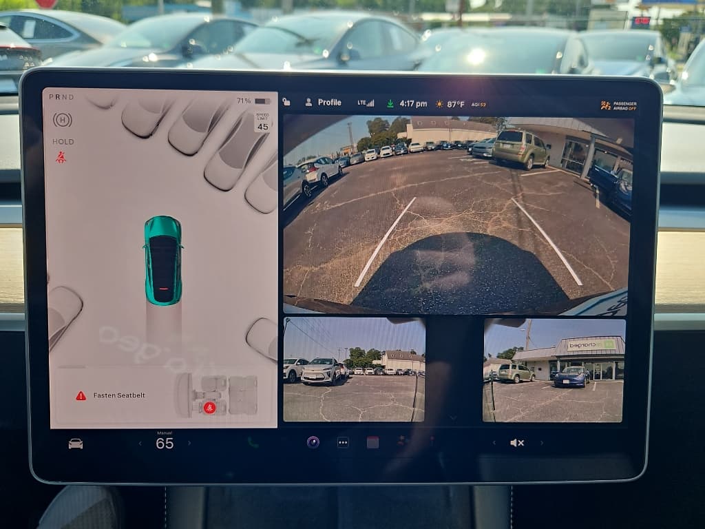 2021 Tesla Model Y view 11