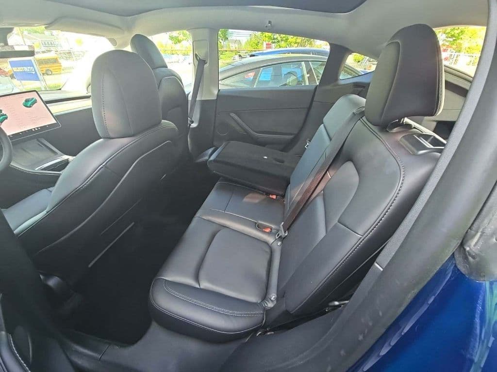 2021 Tesla Model Y view 6