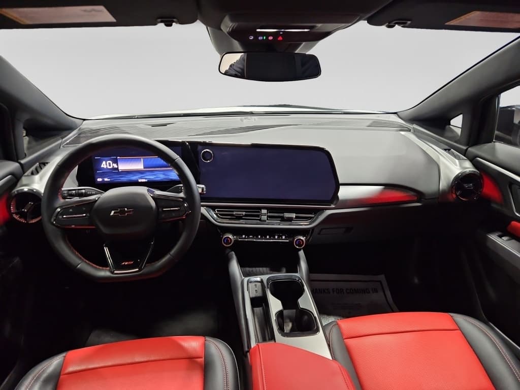 2024 Chevrolet Equinox EV view 16