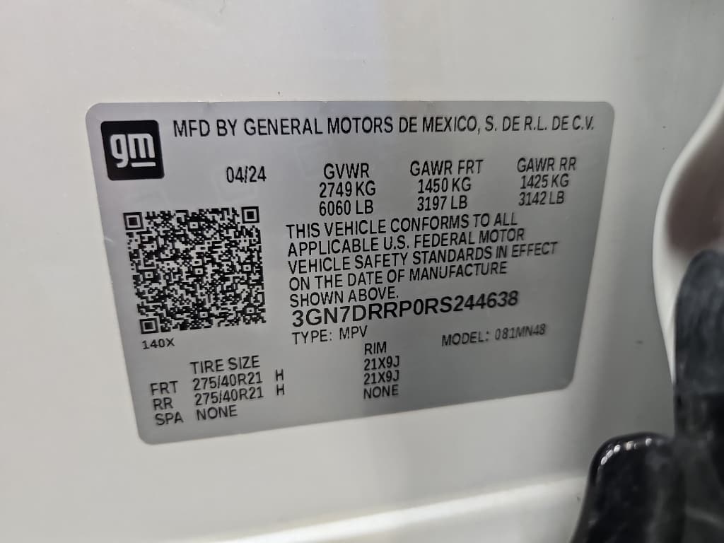 2024 Chevrolet Equinox EV view 28
