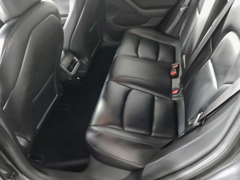 2018 Tesla Model 3 view 22