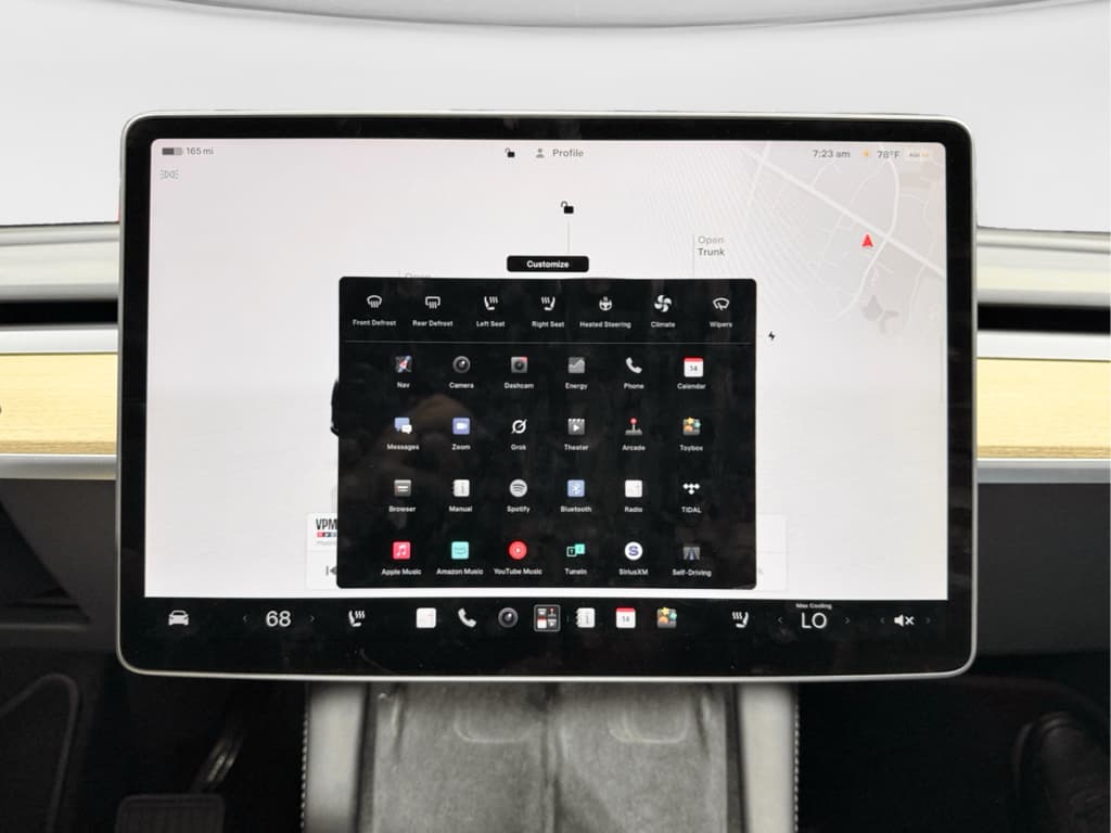 2024 Tesla Model Y view 11