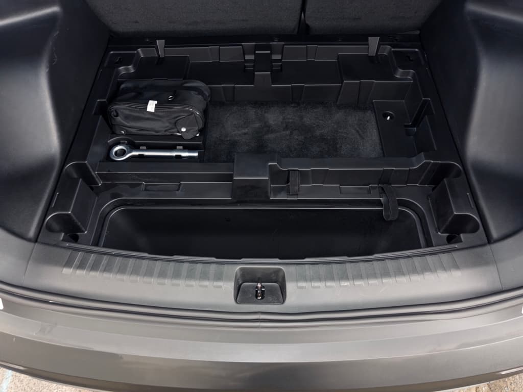 2024 Chevrolet Blazer EV view 28