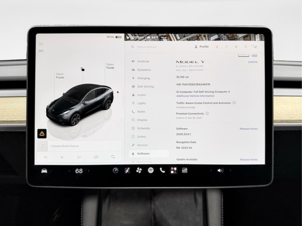 2024 Tesla Model Y view 11