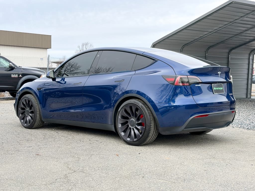 2021 Tesla Model Y view 2
