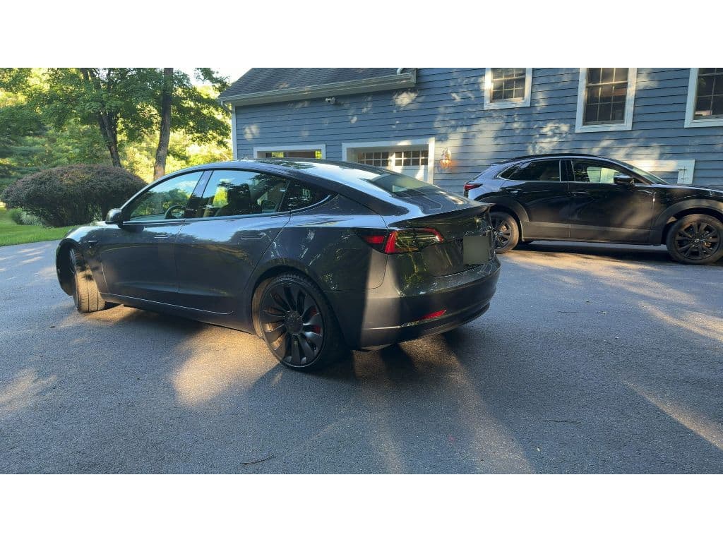 2022 Tesla Model 3 view 5