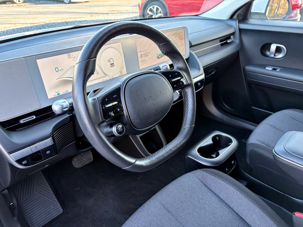 2024 Hyundai IONIQ 5 view 18