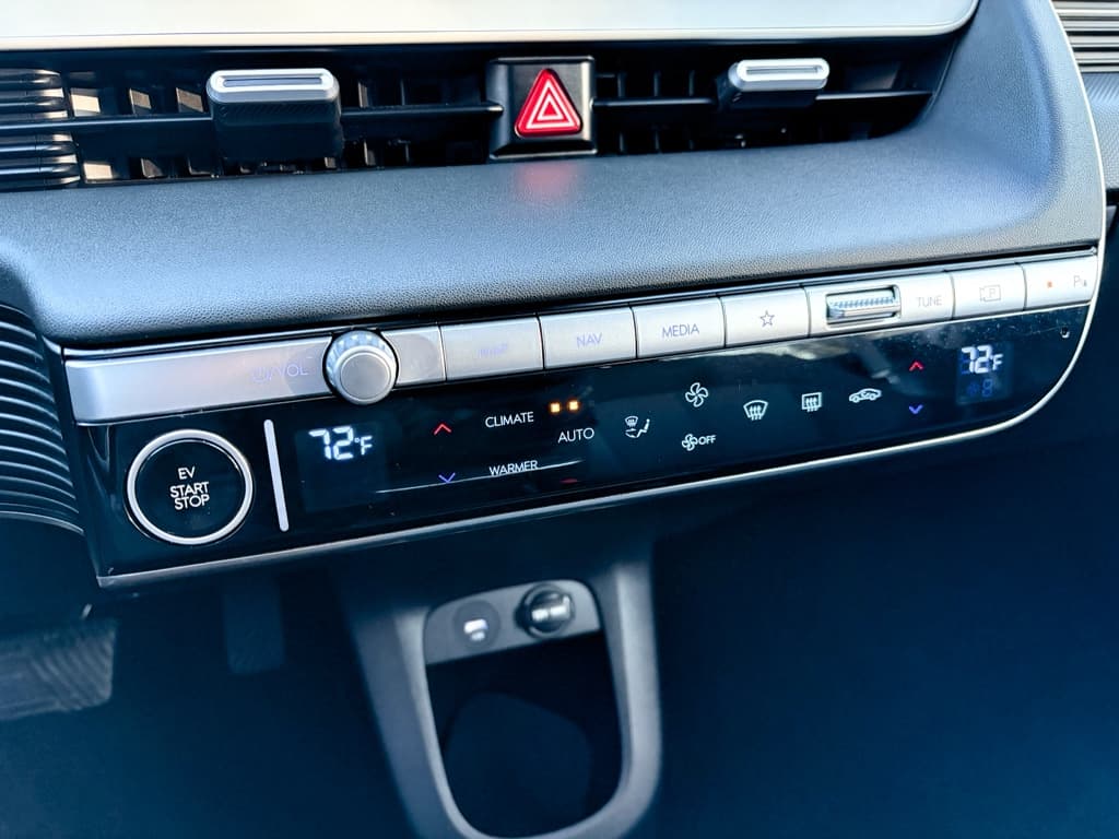 2024 Hyundai IONIQ 5 view 15